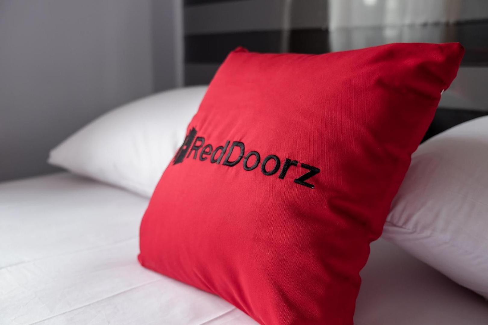 Reddoorz Near Supermall Karawaci 2 Tangerang Extérieur photo